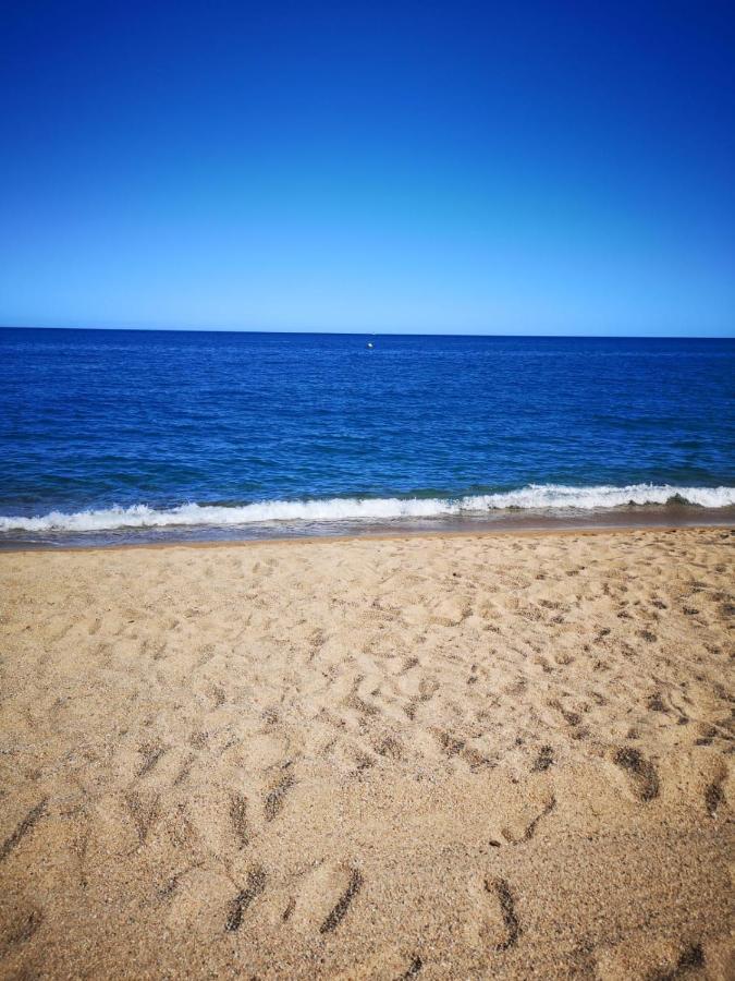 Apartamento Playa Santa Sussana Barcelona Santa Susanna Esterno foto